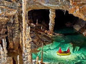 Званично отворена Међународна година пећина и краса