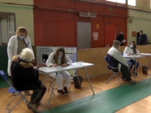 Сви хвале добру организацију вакцинисања, погледајте ко је, осим надлежних, још заслужан за то 