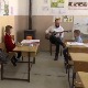 Школа са два ђака и учитељем који у музици спаја неспојиво