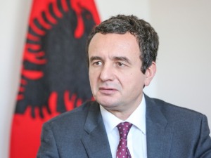 Курти не би коалициону владу, а анкете говоре да не може сам 