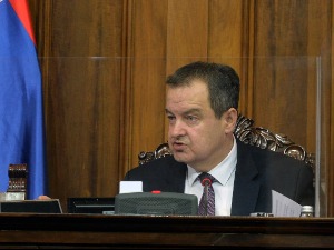 Дачић: Закон о социјалној карти најзначајнија тачка ванредног заседања