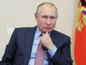Путин: Што je Русија снажнија, то је према њој јача политика обуздавања