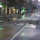 Пукла водоводна цев – отворила се рупа код Београђанке, пропао аутобус