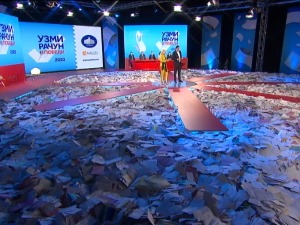 Финално извлачење у игри "Узми рачун и победи" – стан је добио Драгослав Илић из Великог Градишта
