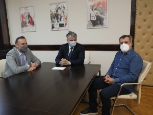 Почео са радом СОС телефон за новинаре који сматрају да су угрожени