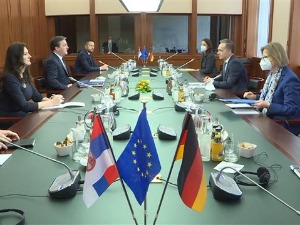 Мас са Селаковићем: Немачка укључена у дијалог,  Приштина да се позабави нерешеним питањима