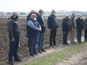 Летачи одали пошту погинулим колегама