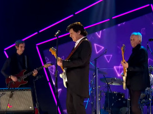 Звучни зид - Бајага и Инструктори