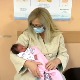 Радост родитеља и понос лекара – у Крагујевцу рођене прве бебе из одмрзнутих ембриона