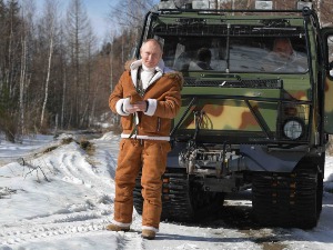 Вожња теренца, вечера на отвореном и осматрање природе - Путинов викенд у Сибиру