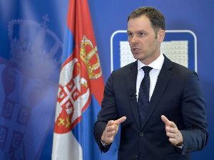 Мали: Подношење кривичне пријаве неће Ђиласа спасити истраге