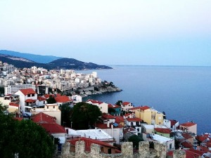 Да ли путовања треба условити ковид-пасошима?