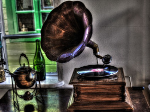 	Винил - Синоћ паде тамна магла - Јован Курсула