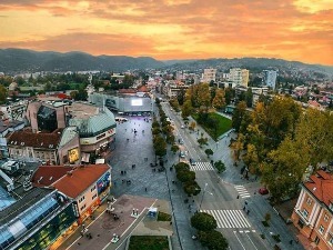 Јутарњи програм из три студија