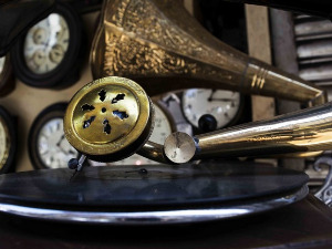 	Винил - Два су цветка у бостану расла - Ружа Коритарка 