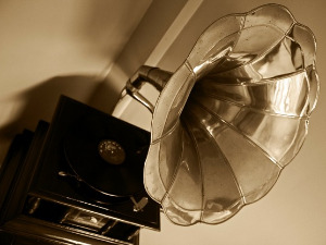 	Винил - У Марице бео врат - Филип Липа Грујић