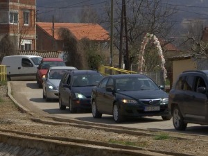 Протестна вожња Грачаницом због пребијања српског младића, тражи се назависна истрага
