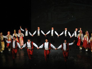 Коловођо ногом крени