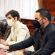 Брнабићева са удружењима родитеља о финансијској подршци породицa са децом