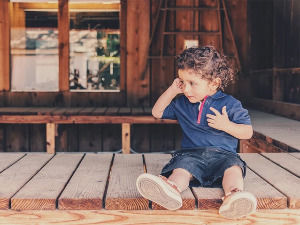 Ако вам дете добије напад беса, покушајте да не радите ове четири ствари