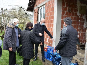 Помоћ повратницима у Гребнику код Клине