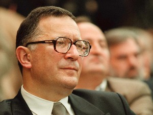 Преминуо Ратко Марковић, шеф преговарачког тима у Рамбујеу