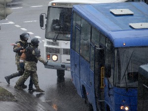 Белорусија оптужила девет особа за планирање државног удара