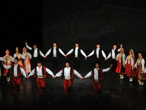 Коловођо ногом крени