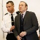 Мушкарац који је оптужио Кевина Спејсија за сексуални напад мора да открије свој идентитет
