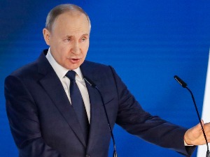 Путин: Вакцине "Спутњик" поуздане као "калашњиков"