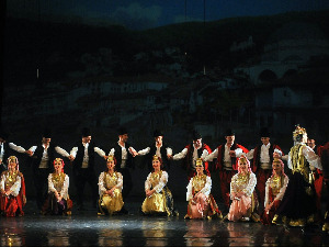 Коловођо ногом крени