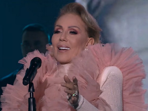  Медаљон - Фахрета Јахић - Лепа Брена 