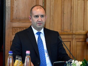 Радев: Пут Северне Македоније ка ЕУ води кроз Бугарску Радев: Пут Северне Македоније ка ЕУ води кроз Бугарску