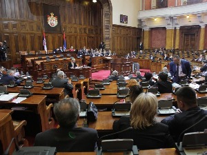 Посланици о амандманима на измене Закона о личној карти