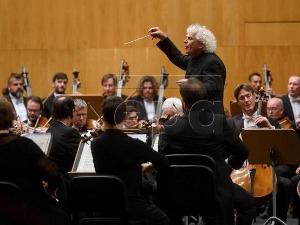 Нова дискографија - Рено Каписон изводи дела Едварда Елгара