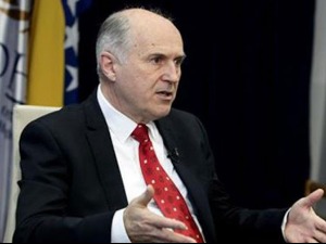 Инцко: Дејтон не предвиђа мирни разлаз у БиХ Инцко: Дејтон не предвиђа мирни разлаз у БиХ