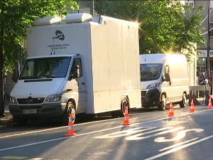 Док уживате гледајући преносе на РТС-у, не помишљате да ми због тога правимо саобраћајни прекршај