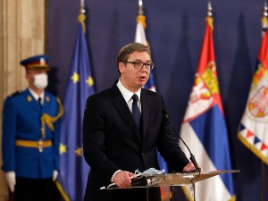 Вучић: У Брисел долазе да праве шоу и прете пре утакмице