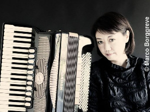 Век хармонике – Албум „S'il vous plaît” Мие Мики