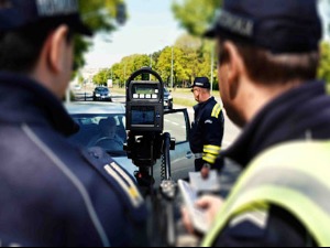 Од сутра строга контрола – сви уређаји полиције откриваће пијане и дрогиране возаче