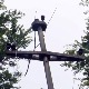 Црвени брег чека струју као озебао сунце