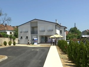 Избегличке породице из Хрватске и БиХ добиле станове у Кучеву