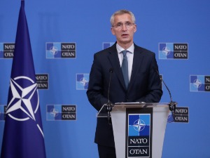 Столтенберг данас у посети Приштини