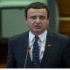 Курти: Дао сам Вучићу три књиге, добио три увреде