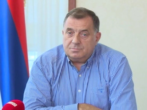 Додик: Не идем у Сарајево – Шмит нема легитимитет