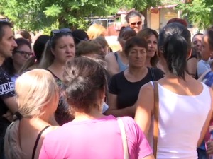 Протест бивших радника "Геокса" у Врању, траже права и отпремнине