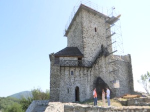 Обнова Вршачке куле, једног од најстаријих средњовековних утврђења у Војводини