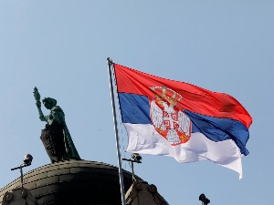 Србија и Српска обележавају Дан српског јединства, слободе и националне заставе