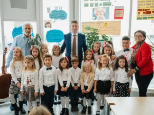 Отворено осам школа српског језика у Аустрији