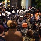 Због мурала Ратку Младићу у центру Београда протест и кордон полиције